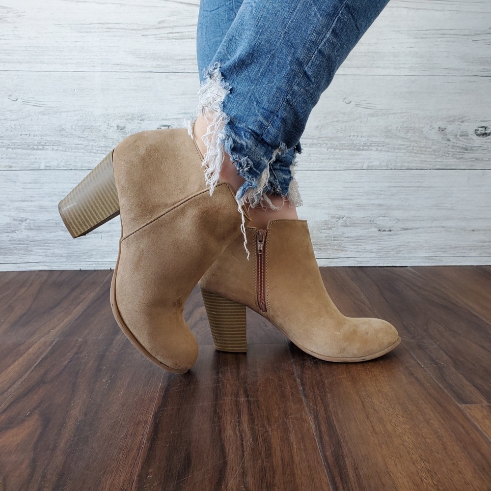 Beige-4"-Bootie Heels